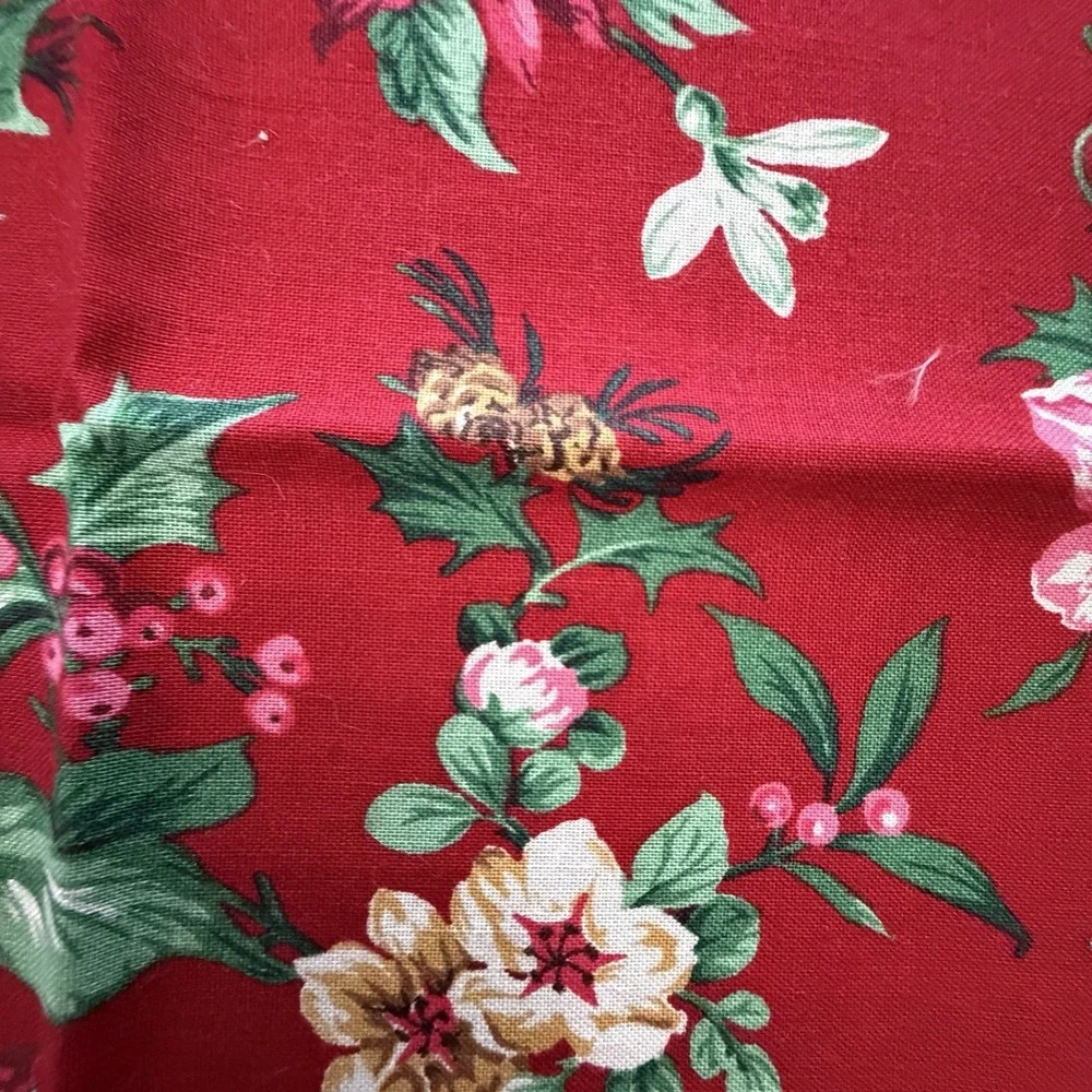 Vintage Set Of 6 Red Poinsettia Print Christmas Floral Cloth Napkins Holiday